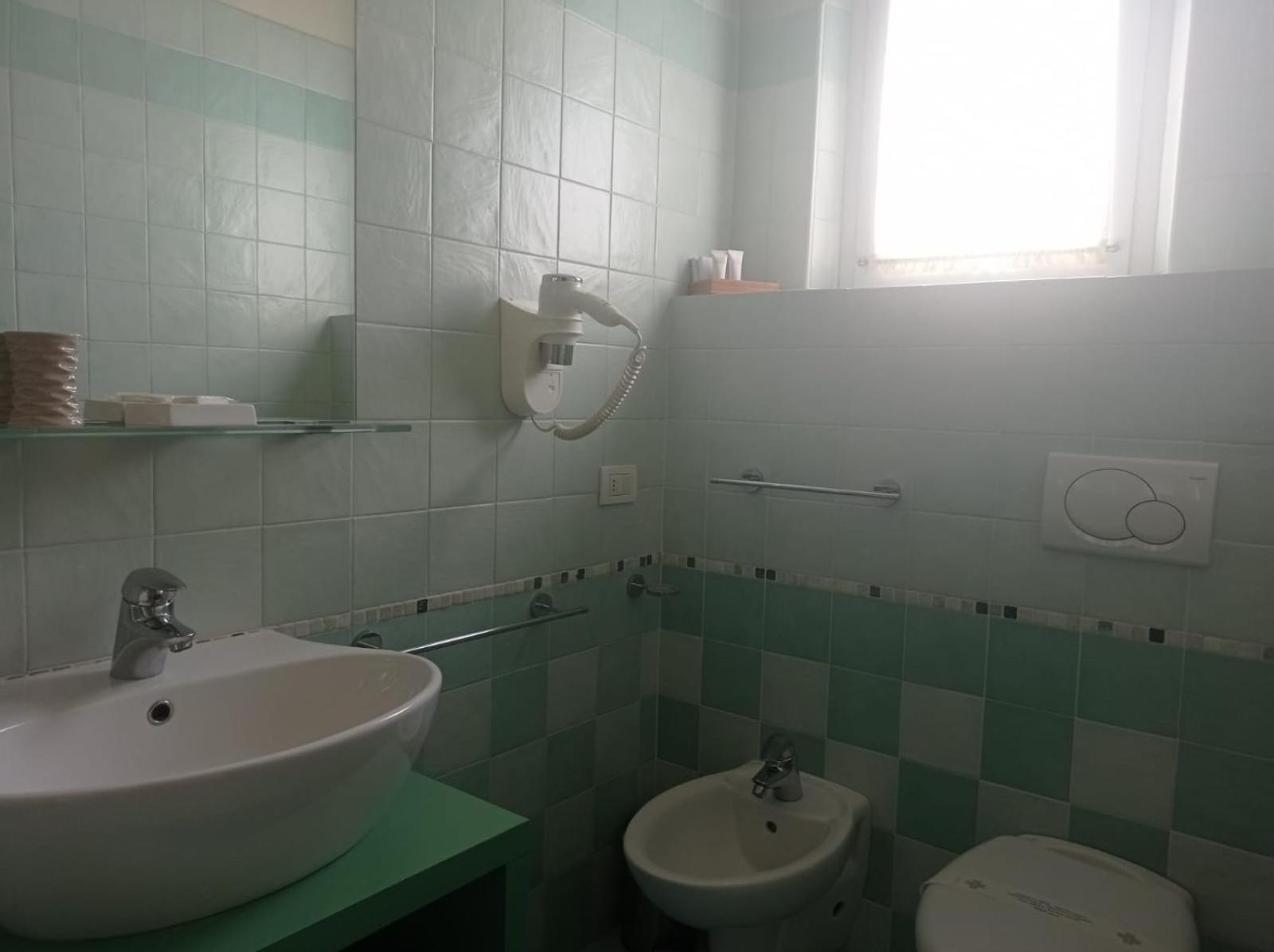 Residence Belmare Римини Экстерьер фото