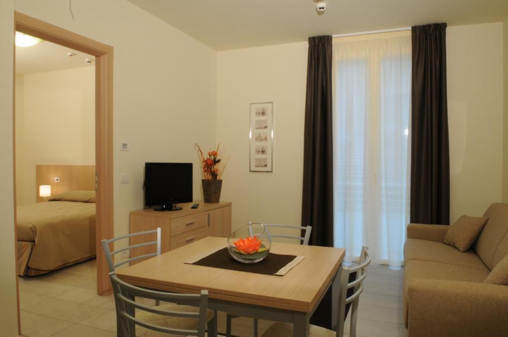 Residence Belmare Римини Номер фото