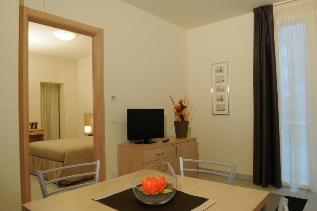 Residence Belmare Римини Номер фото